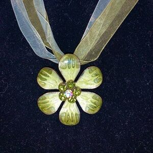 Beautiful Green Flower necklace on a soft Ribbon with a chain clasp